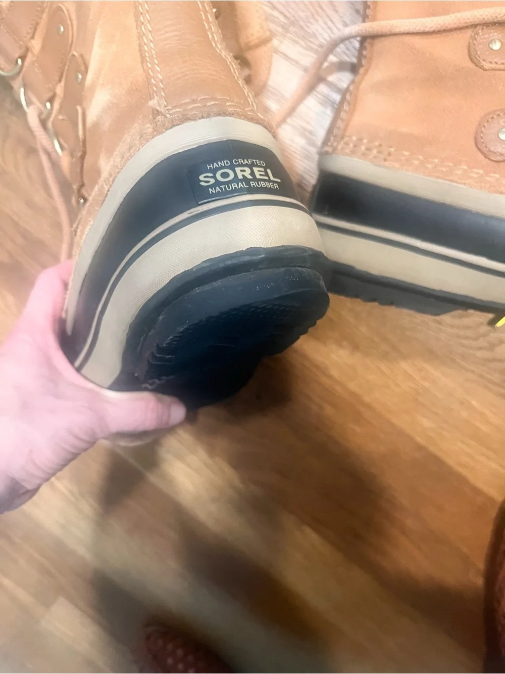 Sorel winter titan